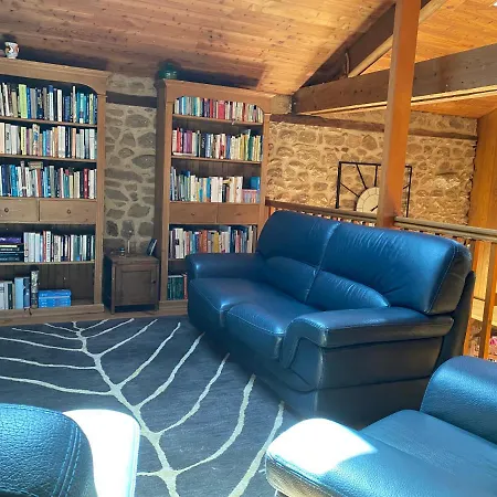 Nocleg ze śniadaniem La Vaisse 4*